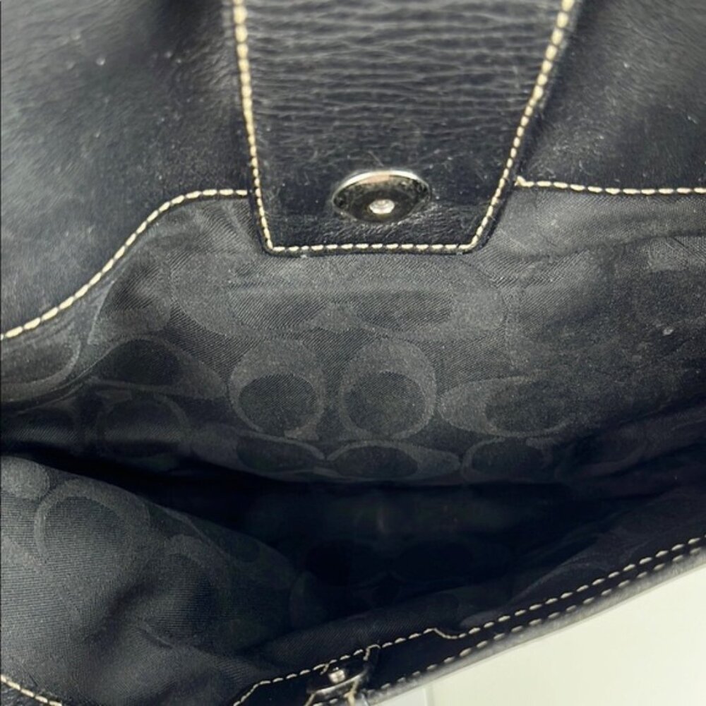Coach Vintage Y2K Soho Flat Buckle Black Leather Shoulder Bag 9741 - Picture 13 of 16